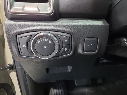 Used 2022 Ford Ranger XLT w/ Equipment Group 301A Mid AWD/4WD image 22