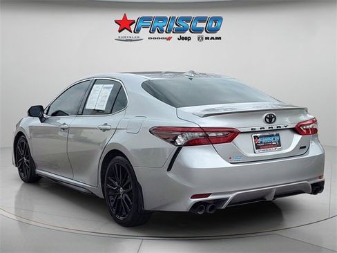 Used 2022 Toyota Camry XSE image 7