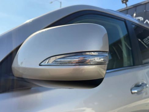 Used 2010 Lexus GX 460 image 17