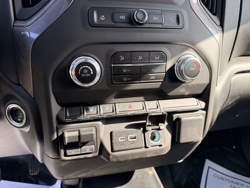 New 2025 GMC Sierra 3500 Pro w/ Convenience Package image 22