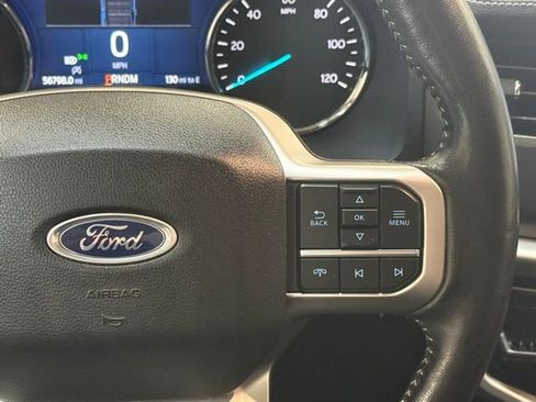 Used 2024 Ford Expedition XLT image 17