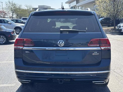 Used 2019 Volkswagen Atlas SEL R-Line AWD/4WD image 6