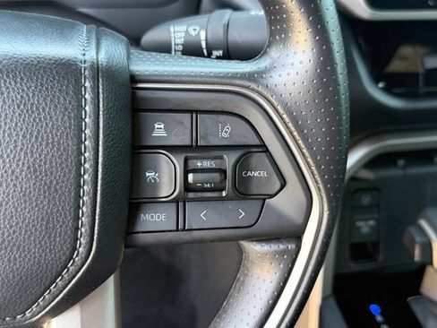 Used 2025 Toyota Tundra SR5 AWD/4WD image 20