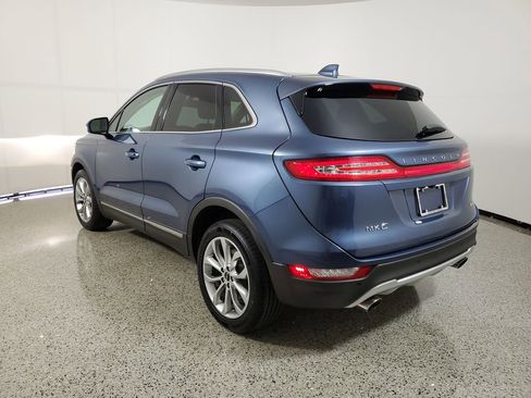 Used 2018 Lincoln MKC Select w/ Select Plus Package FWD image 3