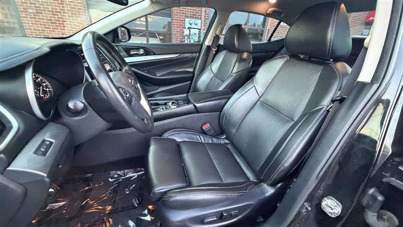 Used 2018 Nissan Maxima 3.5 SV FWD image 28