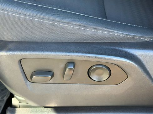 Used 2023 Chevrolet Silverado 1500 RST w/ Z71 Off-Road Package image 24