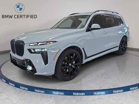 Used 2024 BMW X7 xDrive40i w/ M Sport Package AWD/4WD image 1