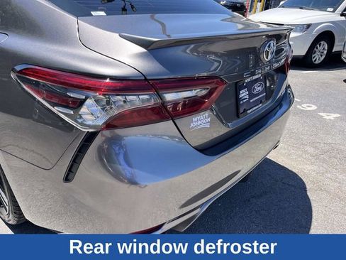 Used 2024 Toyota Camry XSE FWD image 12