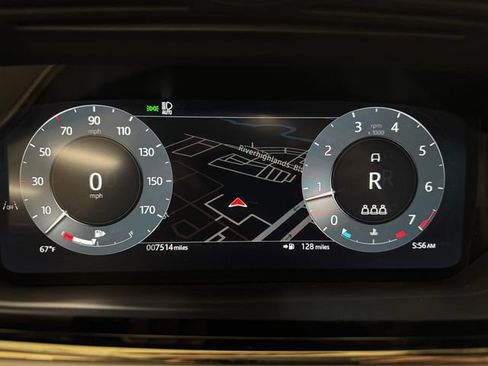 Used 2024 Land Rover Range Rover Evoque S image 12