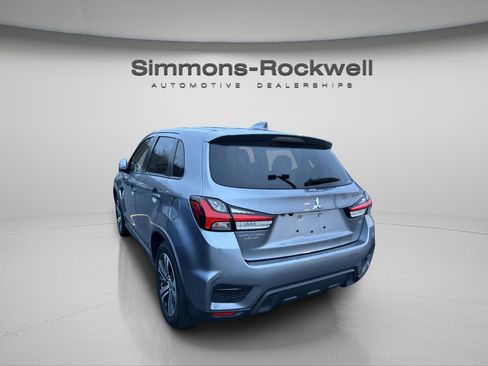 Used 2024 Mitsubishi Outlander Sport SE image 6