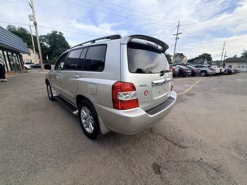 Used 2006 Toyota Highlander Limited AWD/4WD image 26