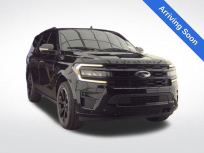 Used 2023 Ford Expedition Limited