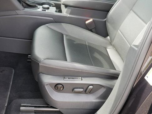 Certified 2023 Volkswagen Atlas Cross Sport SEL AWD/4WD image 13