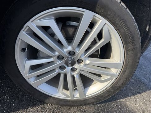 Used 2018 Audi Q5 2.0T Premium Plus w/ Premium Plus Package image 5