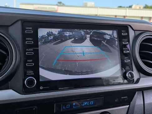 Used 2021 Toyota Tacoma SR5 RWD image 20