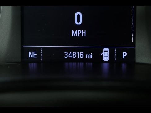 Used 2022 Chevrolet Colorado LT w/ LT Convenience Package image 24