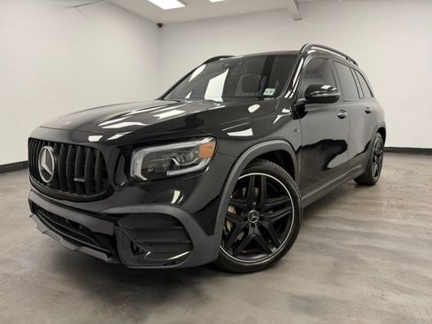 Used 2022 Mercedes-Benz GLB 35 AMG 4MATIC image 3