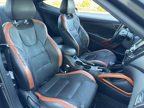 Used 2016 Hyundai Veloster Turbo image 15