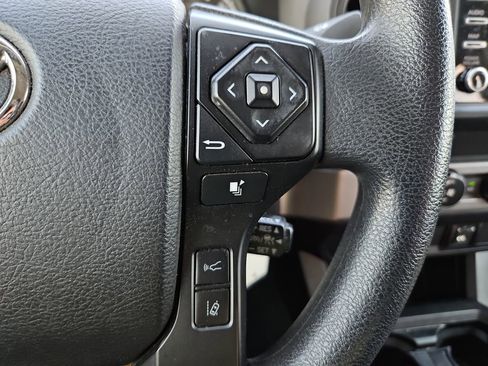 Used 2021 Toyota Tacoma SR w/ SR Convenience Package RWD image 29