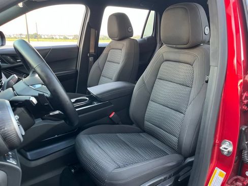 Used 2026 Chevrolet Equinox LT w/ Midnight Edition FWD image 24