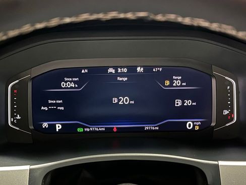 Used 2023 Volkswagen Atlas SE image 25