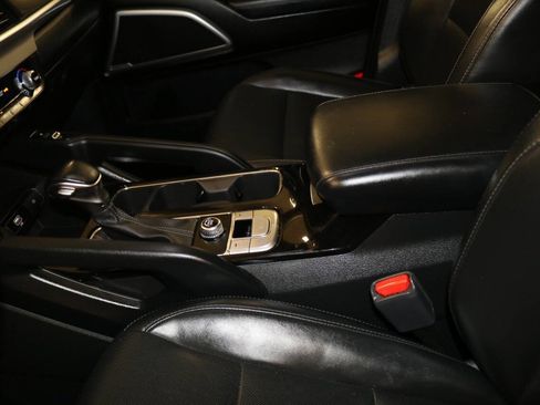 Used 2020 Kia Telluride S FWD image 43
