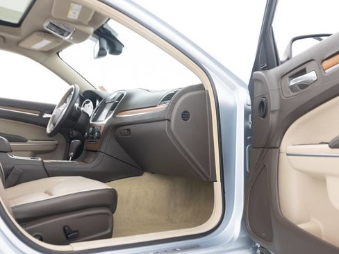 Used 2013 Chrysler 300 C Luxury Series w/ Harman Kardon Audio Group RWD image 30