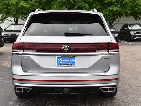 Certified 2024 Volkswagen Atlas SEL Premium R-Line AWD/4WD image 6