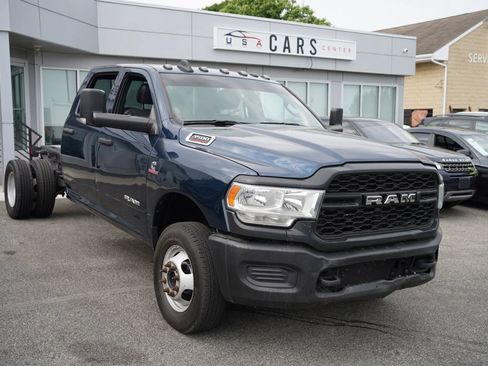 Used 2022 RAM 3500 Tradesman AWD/4WD image 7
