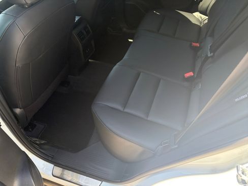 Certified 2026 Nissan Rogue SV FWD image 34