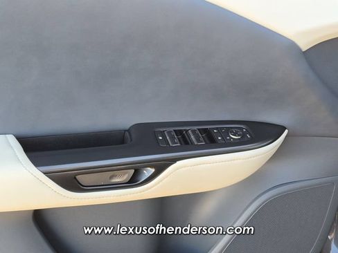 Used 2024 Lexus RZ 300e Premium w/ Technology Package FWD image 22