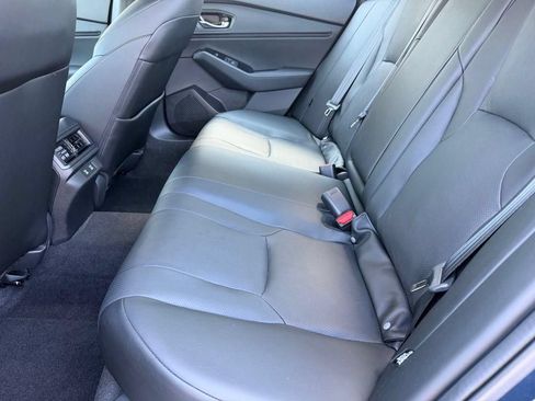 Used 2024 Honda Accord Touring image 11