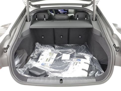 New 2026 BMW i4 xDrive40i w/ M Sport Package AWD/4WD image 19