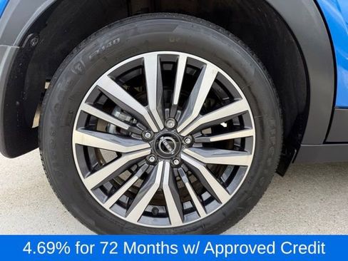 Used 2022 Nissan Kicks SV image 9