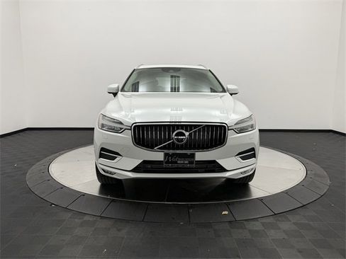 Used 2020 Volvo XC60 T5 Inscription w/ Protection Package image 2