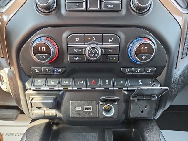 Used 2020 Chevrolet Silverado 2500 High Country w/ Z71 Off-Road Package AWD/4WD image 24