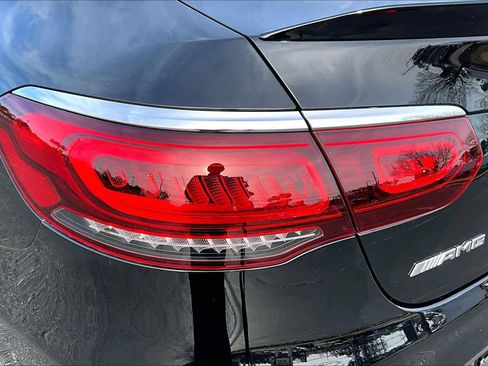 Used 2023 Mercedes-Benz GLC 43 AMG 4MATIC Coupe image 28