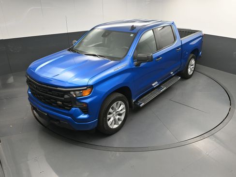 Used 2024 Chevrolet Silverado 1500 Custom image 30