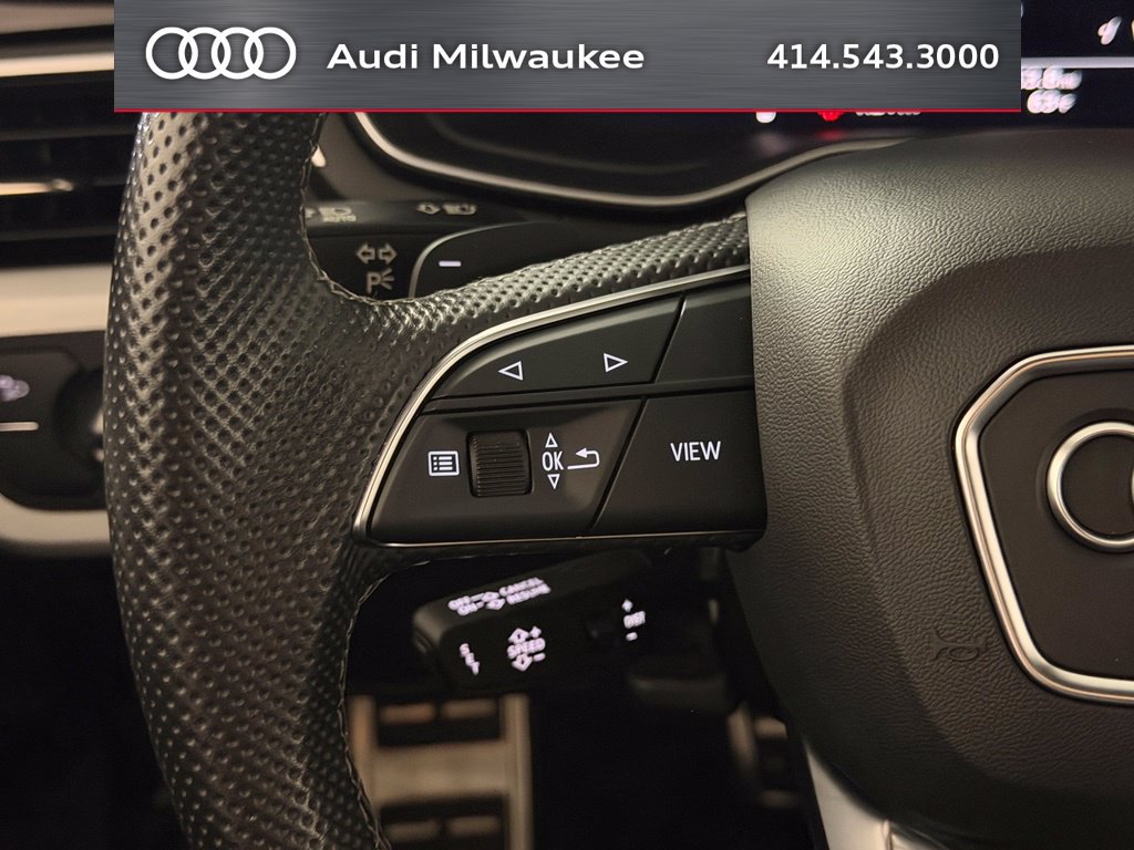 Used 2022 Audi A4 2.0T Premium Plus w/ Premium Plus Package AWD/4WD image 30