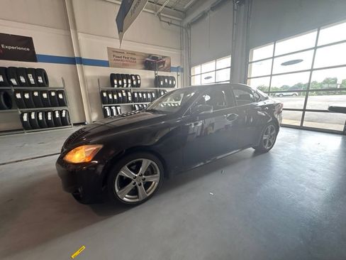 Used 2013 Lexus IS 250 RWD image 6