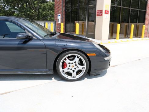 Used 2007 Porsche 911 Carrera S RWD image 46
