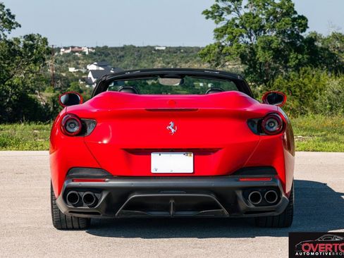 Used 2020 Ferrari Portofino RWD image 4