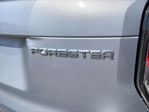 Used 2018 Subaru Forester 2.5i Premium AWD/4WD image 28