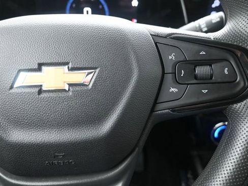 Used 2024 Chevrolet TrailBlazer LT FWD image 25