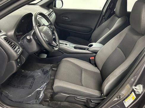 Used 2021 Honda HR-V Sport image 12