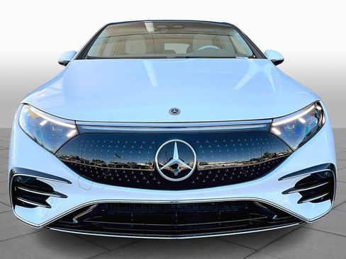 Used 2023 Mercedes-Benz EQS 580 EQS 580 image 4