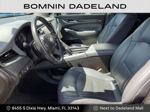 Used 2020 Buick Enclave Essence image 19