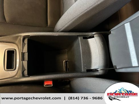 Used 2024 Chevrolet Malibu LT image 28