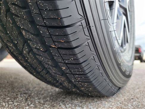 Certified 2024 Jeep Wrangler Sahara image 18