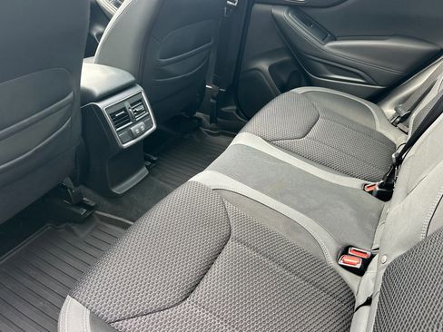 Used 2022 Subaru Forester Premium image 12